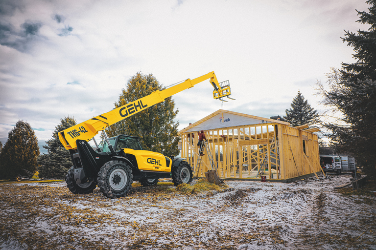 Gehl Skid Steer